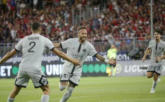 的表现无疑 的表现无疑