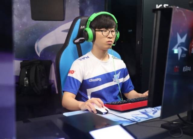 我可以帮你 我可以帮你